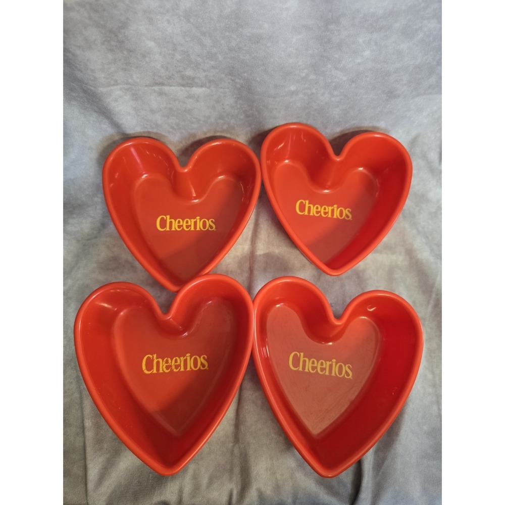 Set Of 4 Red Heart Plastic Cheerios Cereal Bowls -  General Mills 2001